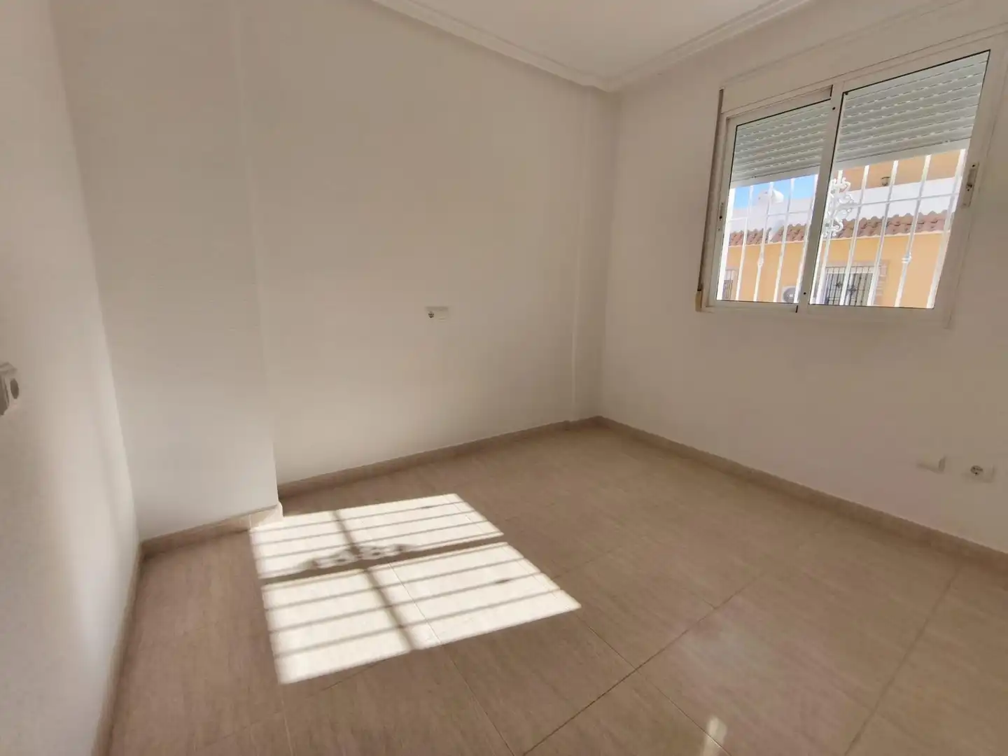 Chalet con terraza en venta en Calle GIJON DE 147, imagen 14