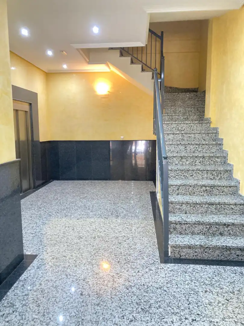 Pis amb ascensor de lloguer a Calle Ramón y Cajal, imagen 6