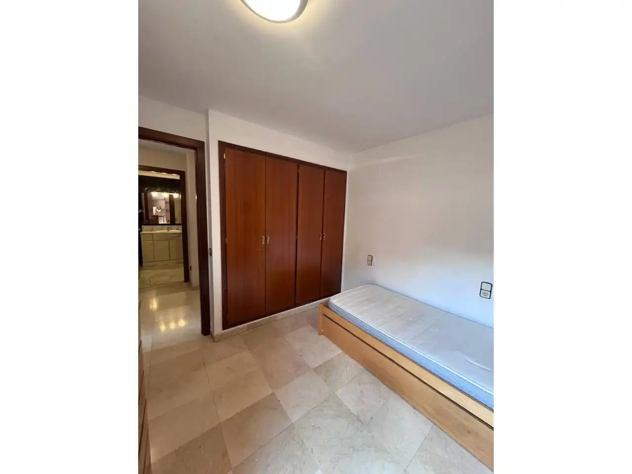Flat for rent in Travesia Carril, Eixample Nord