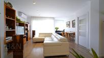 Living room of Flat for sale in Terrassa  with Air Conditioner and Heating