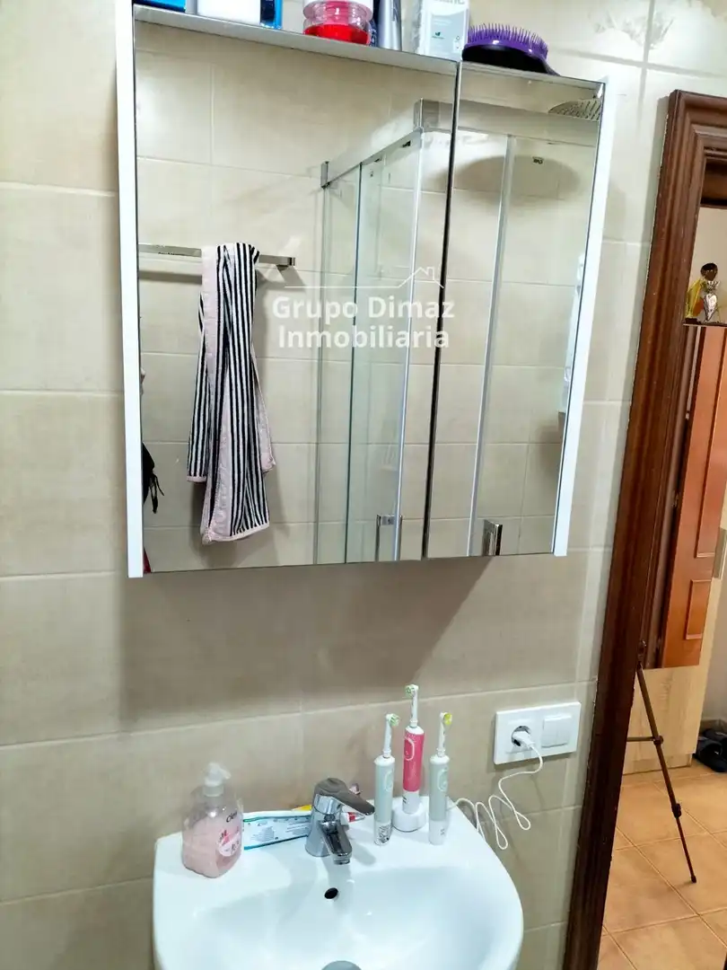 Bathroom of Flat for sale in Pineda de Mar  with Alarm