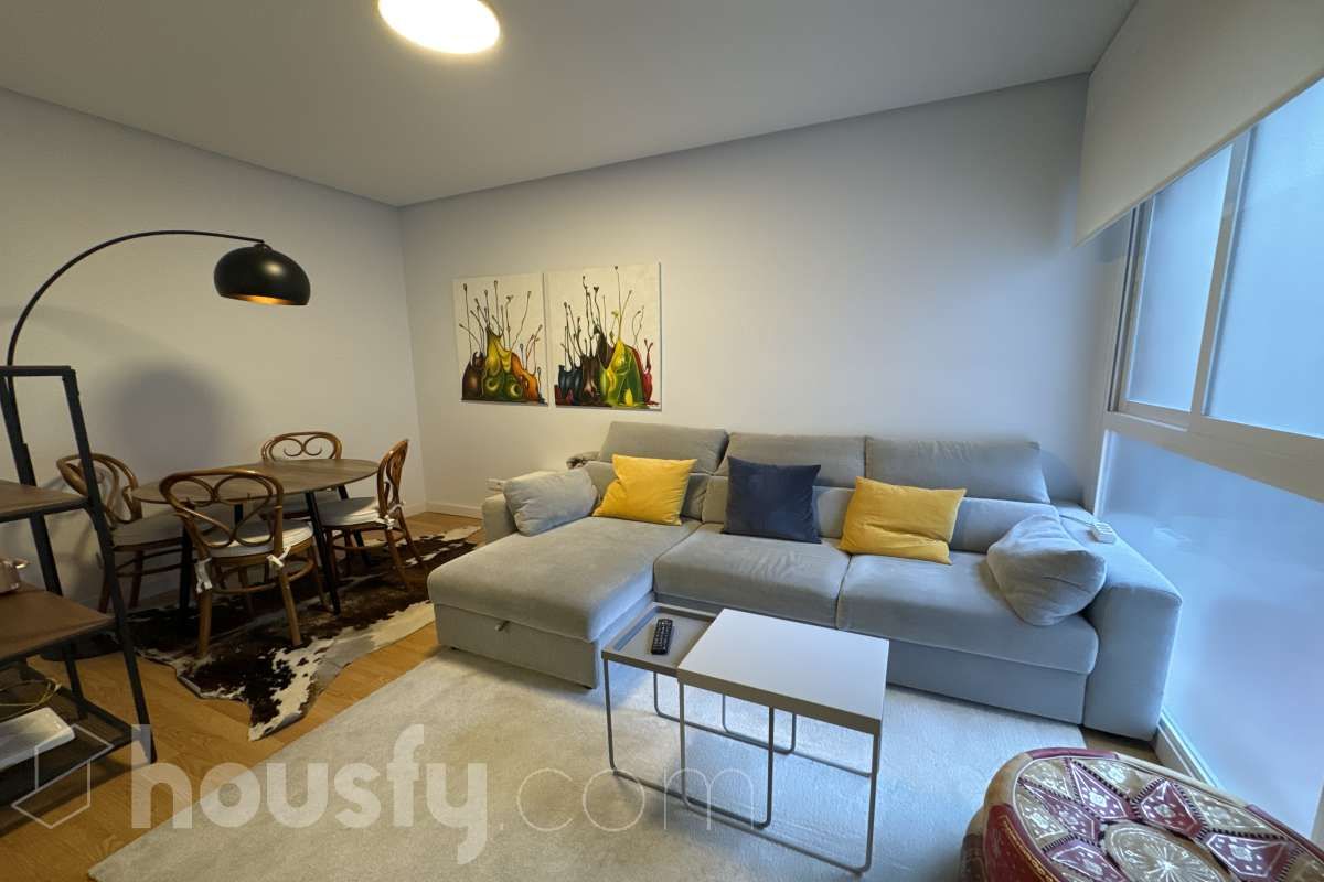Living room of Flat to rent in  Madrid Capital  with Heating, Parquet flooring and Furnished