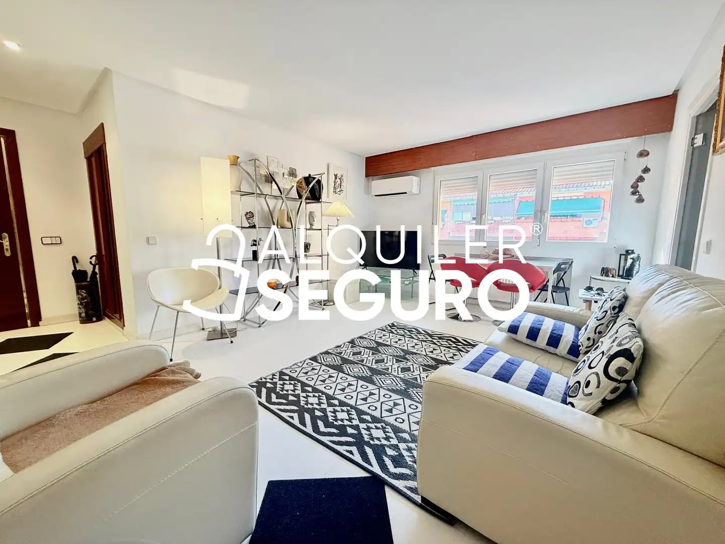Sala de estar de Piso de alquiler en Madrid con Aire acondicionado, Calefacción y Piscina
