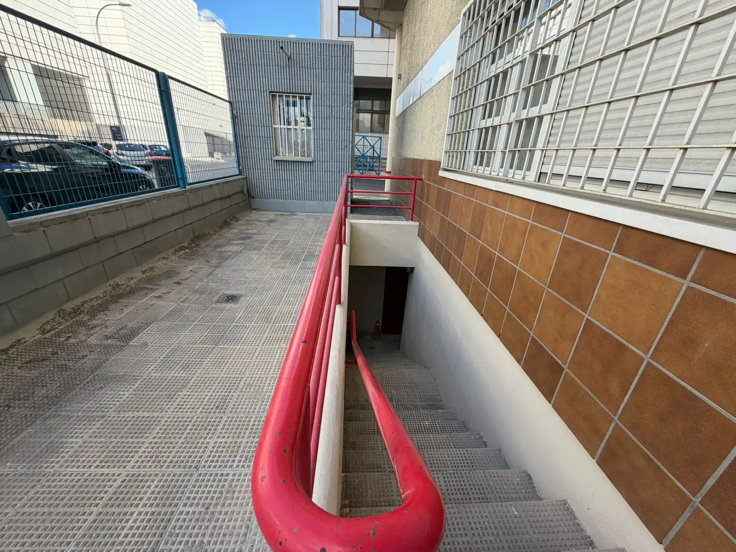 Einzelparkplatz zum Verkauf in Calle de Santa Leonor, imagen 8