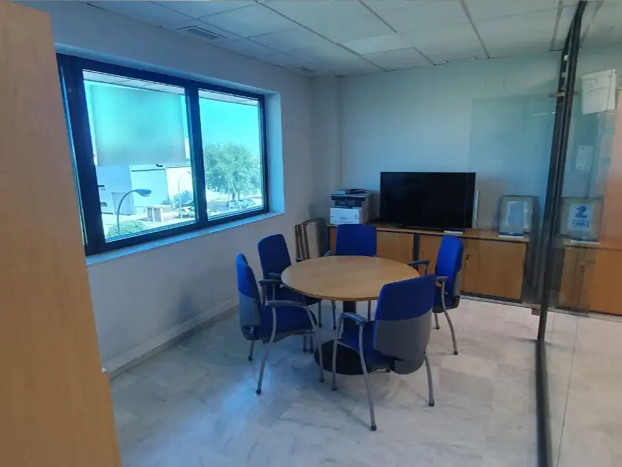 Oficina con ascensor en venta en Calle Industria 3, imagen 4