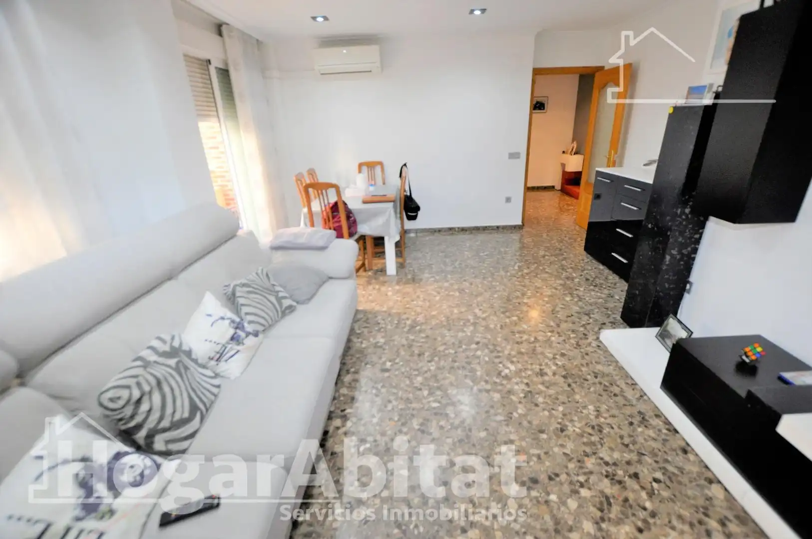 Sala de estar de Piso en venta en Manises con Aire acondicionado, Trastero y Amueblado