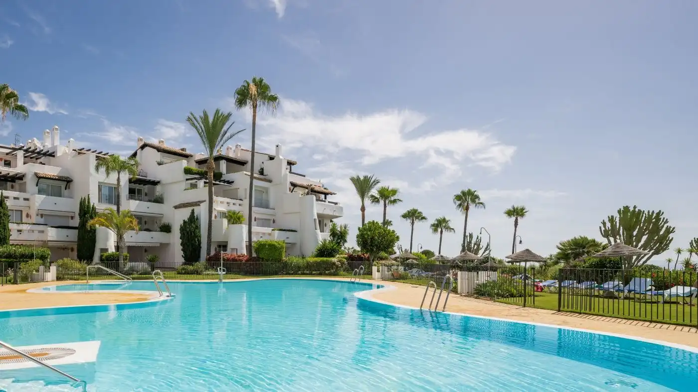 Appartement compact avec piscine à vendre à Benamara - Atalaya