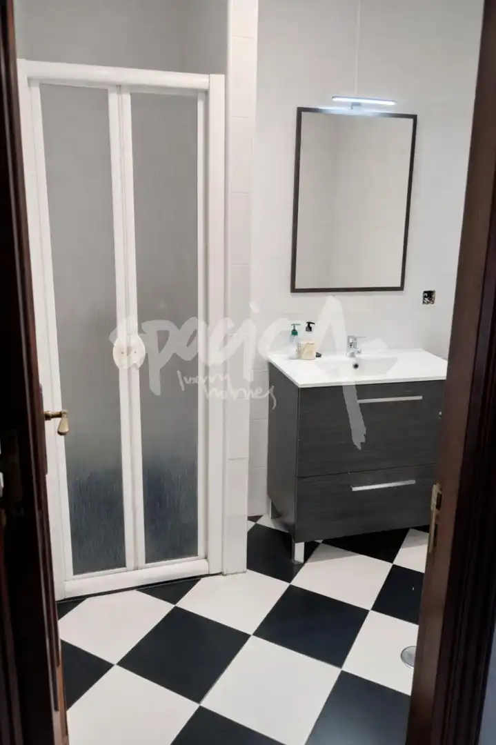 Baño de Piso en venta en Cuntis con Terraza