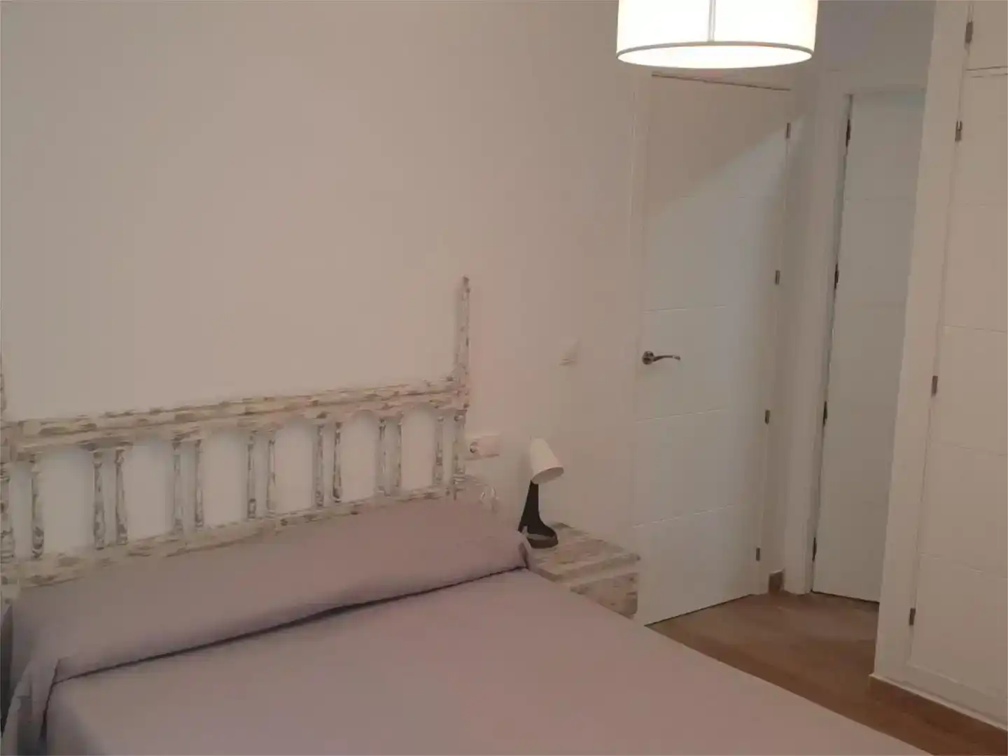 Dormitori de Apartament en venda en Peñaflor amb Moblat