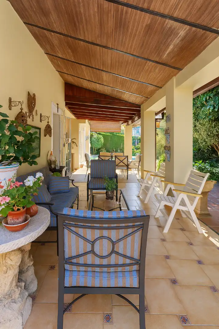 Chalet con piscina en venta en Milla de Oro, imagen 17