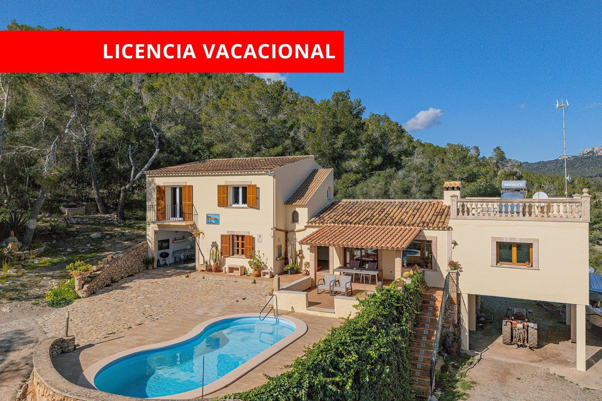 Vista exterior de Finca rústica en venda en Manacor amb Calefacció, Jardí privat i Terrassa