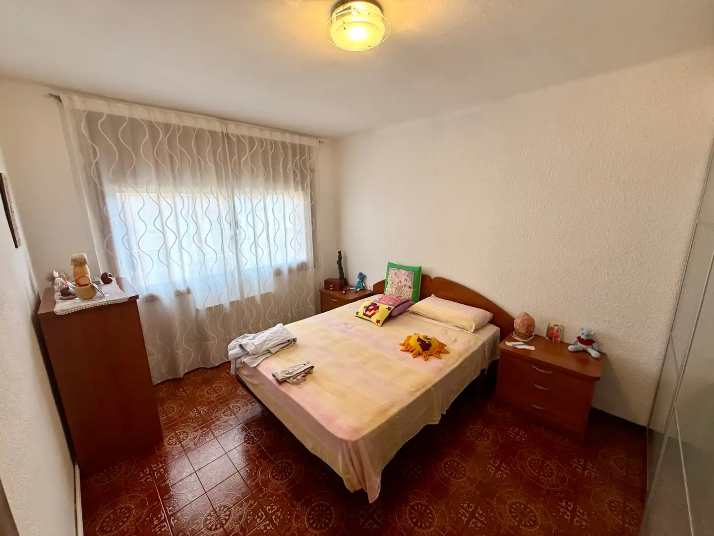 Schlafzimmer von Wohnung zum Verkauf in Sant Boi de Llobregat mit Heizung, Ofen und Balkon