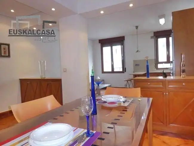 Dining room of Flat for rent in Basurtu - Zorrotza