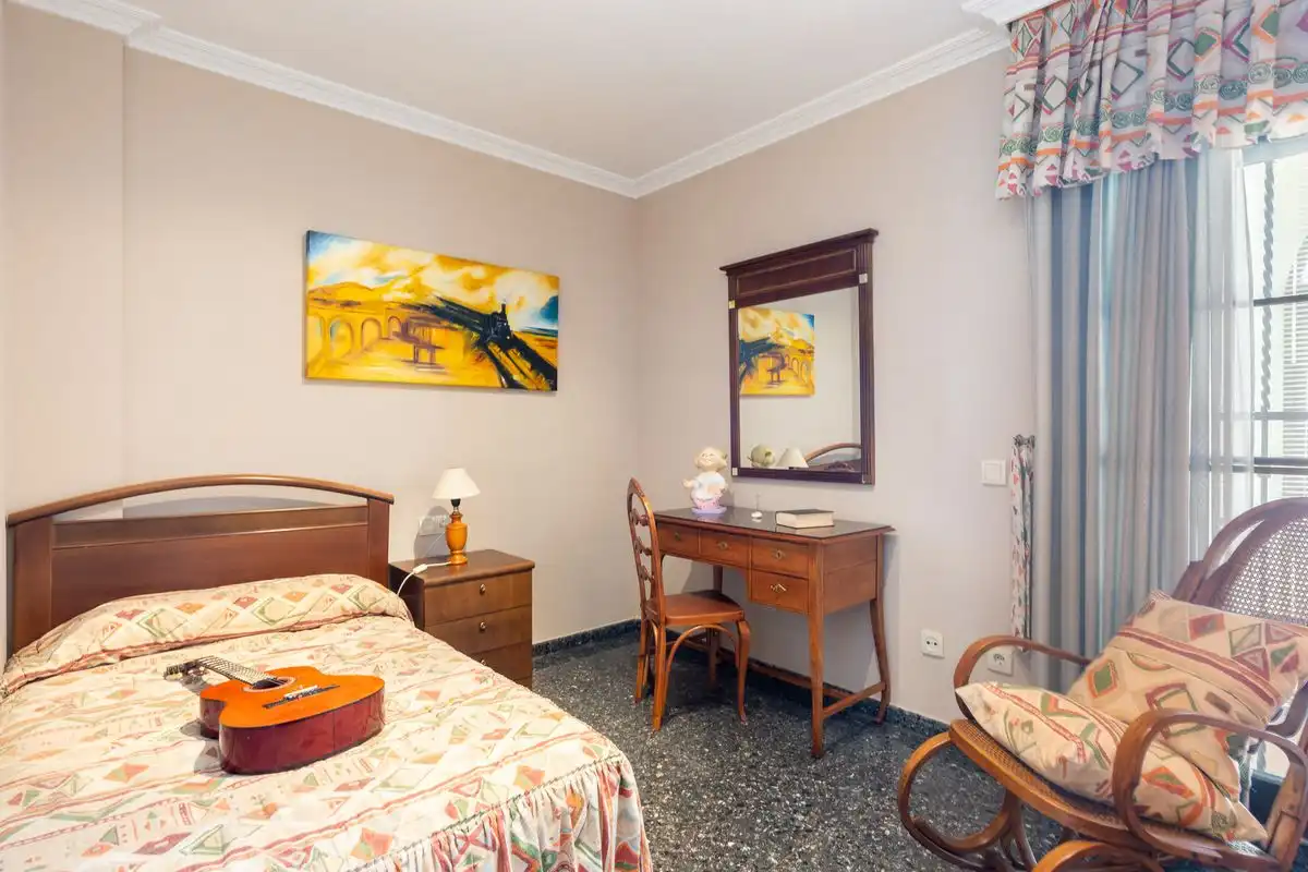 Habitación de Casa adosada en venta en Alaquàs con Aire acondicionado, Calefacción y Terraza