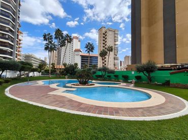 Appartement compact avec piscine à vendre à Playa de Levante