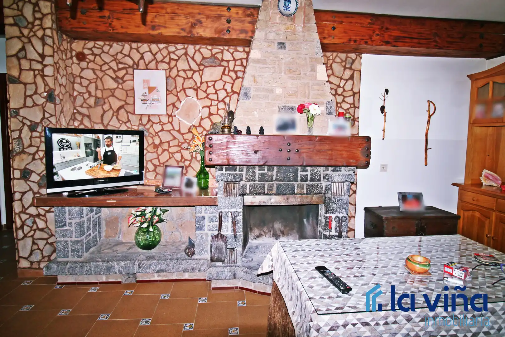 Sala de estar de Finca rústica en venta en Archidona con Jardín privado, Trastero y Piscina