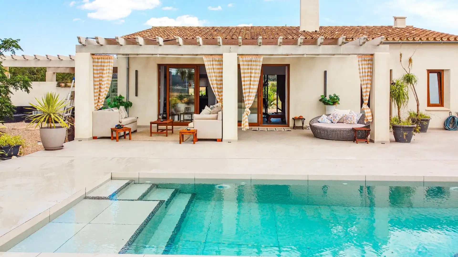 Country house with pool for sale in Sant Joan, imagen 9