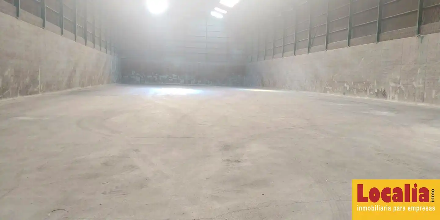 Industrial building for sale in Maliaño, imagen 4