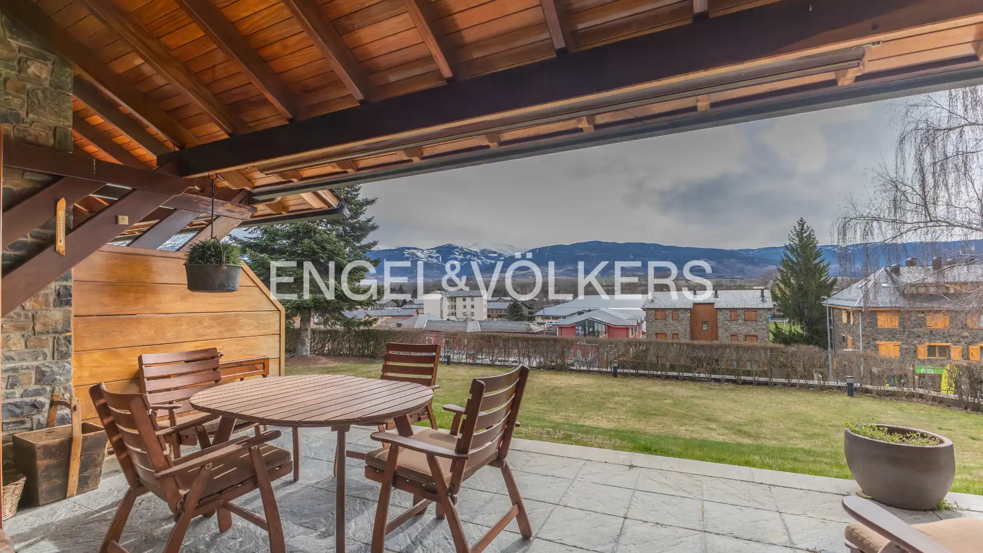 Terrace of Single-family semi-detached for sale in Llívia  with Heating, Parquet flooring and Terrace