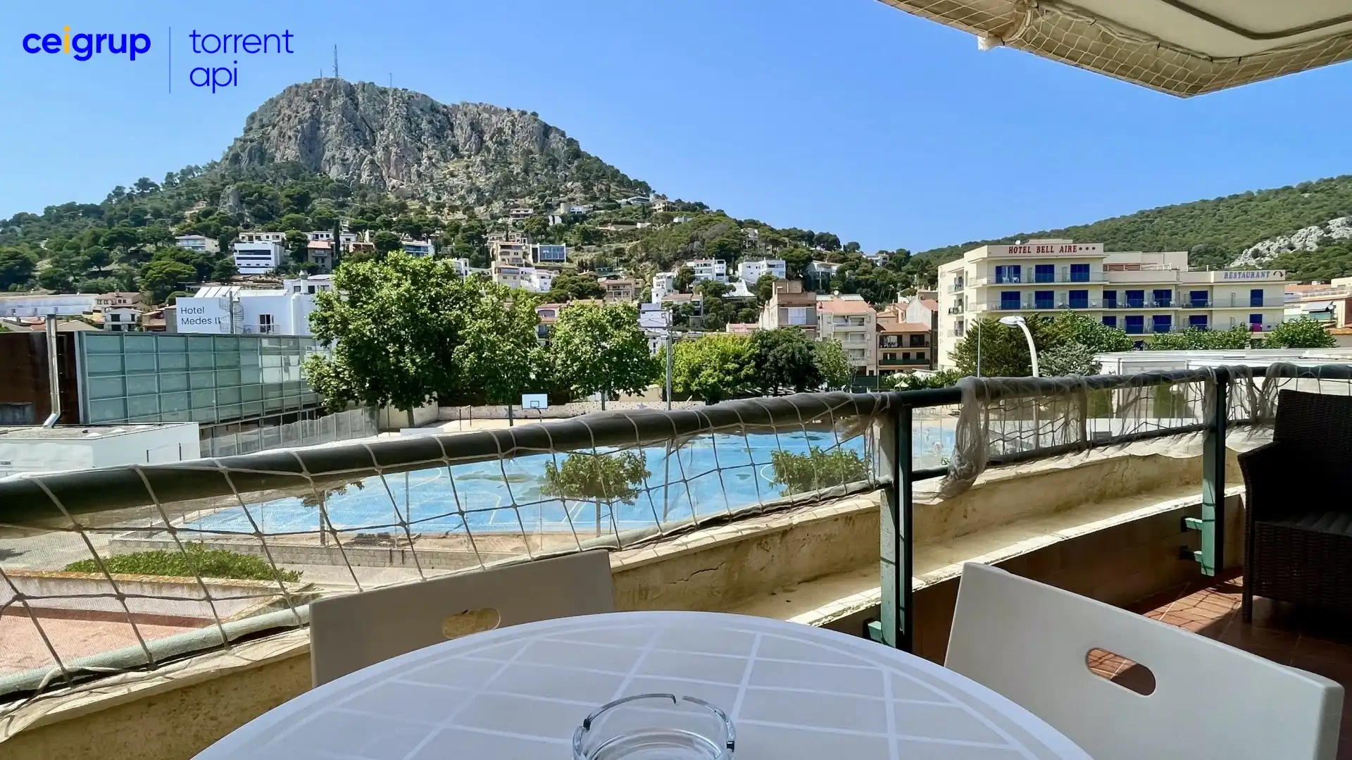 Terrasse von Wohnung zum Verkauf in L'Estartit mit Terrasse, Schwimmbad und Möbliert