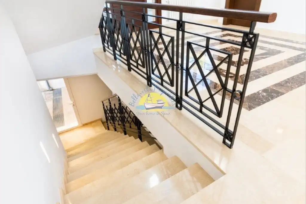 Casa o chalet en venta en L'Alfàs del Pi con Aire acondicionado, Jardín privado y Terraza