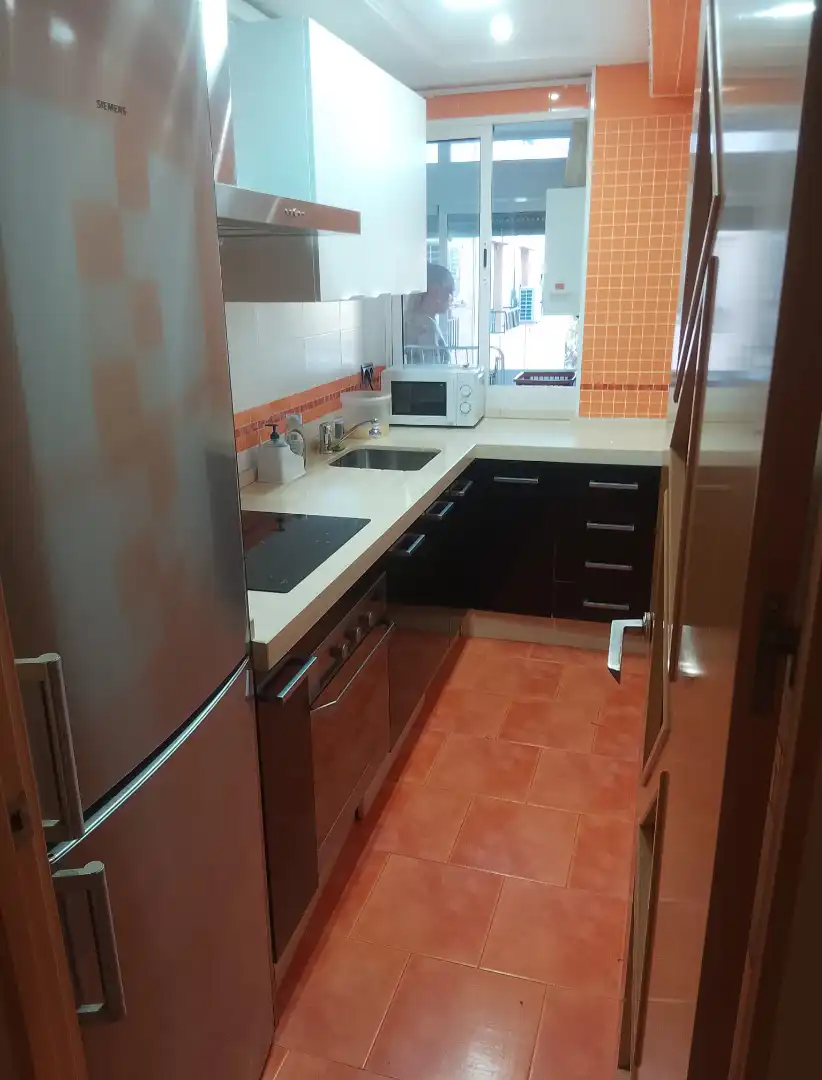 Cuina de Pis en venda en Córdoba amb Aire condicionat, Jardí privat i Moblat