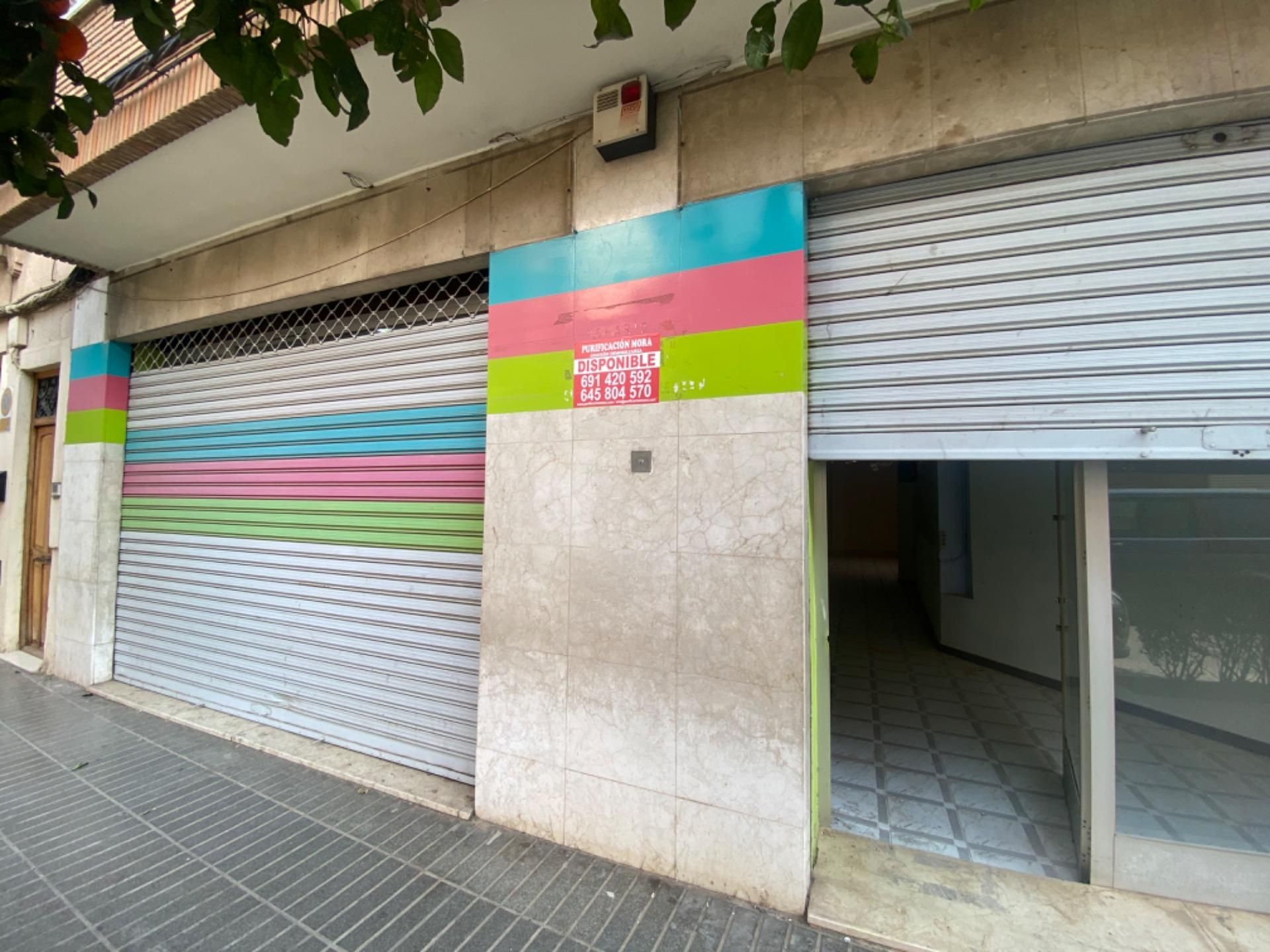 Local de alquiler en Calle GOMEZ FERRER, El Molí