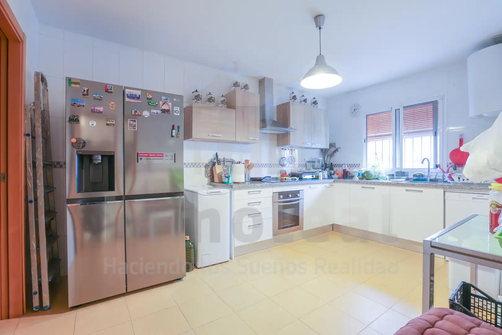 Kitchen of Detached homes for sale in Huévar del Aljarafe  with Air Conditioner, Private garden and Terrace