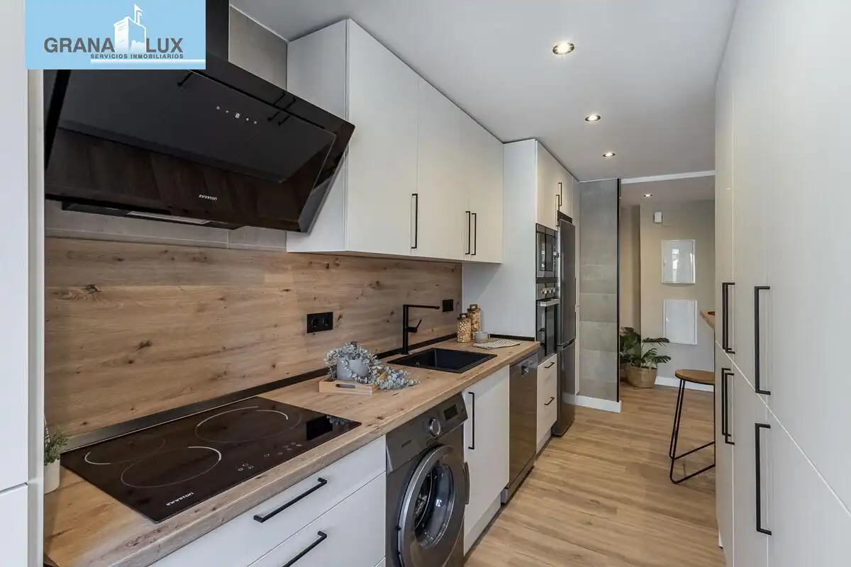 Appartamento con terrazza in vendita a Calle ALMUÑECAR, imagen 15