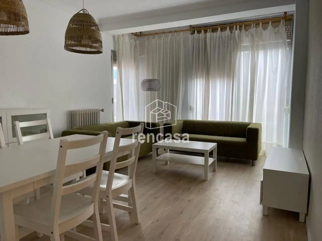 Außenansicht von Wohnung zur Miete in Lleida mit Klimaanlage, Heizung und Parkett