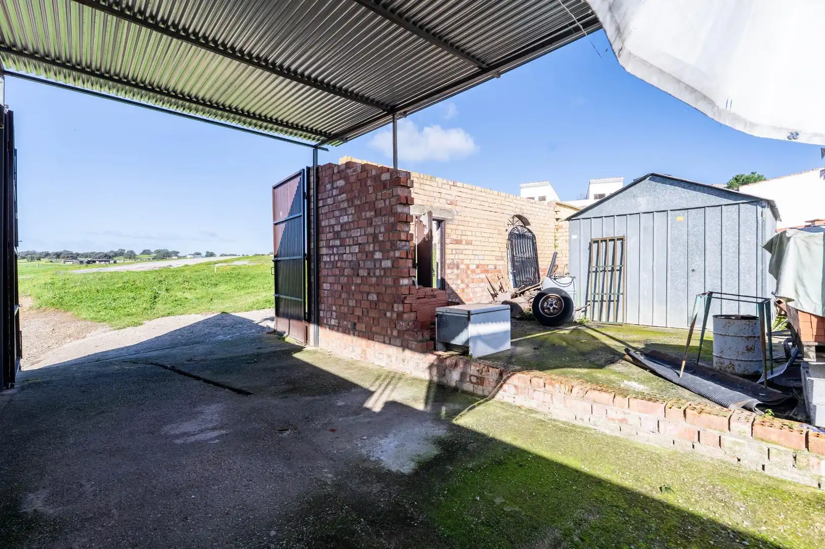 Vista exterior de Casa o chalet en venta en El Garrobo con Aire acondicionado, Calefacción y Jardín privado