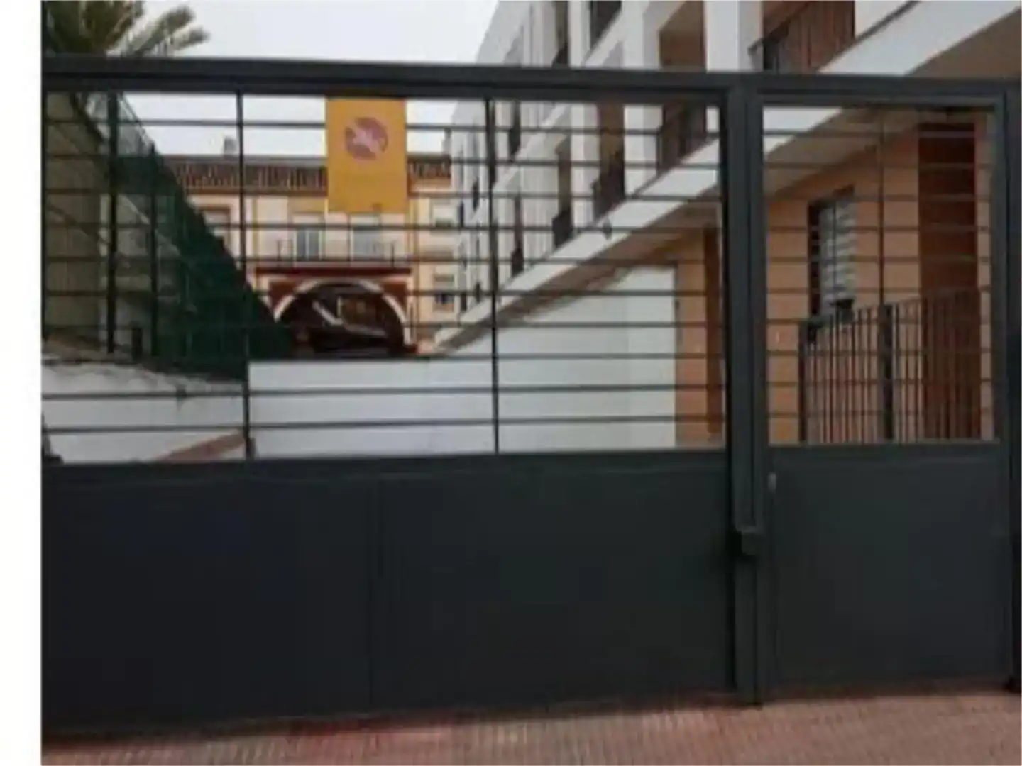 Außenansicht von Garage zur Miete in Alcalá del Río
