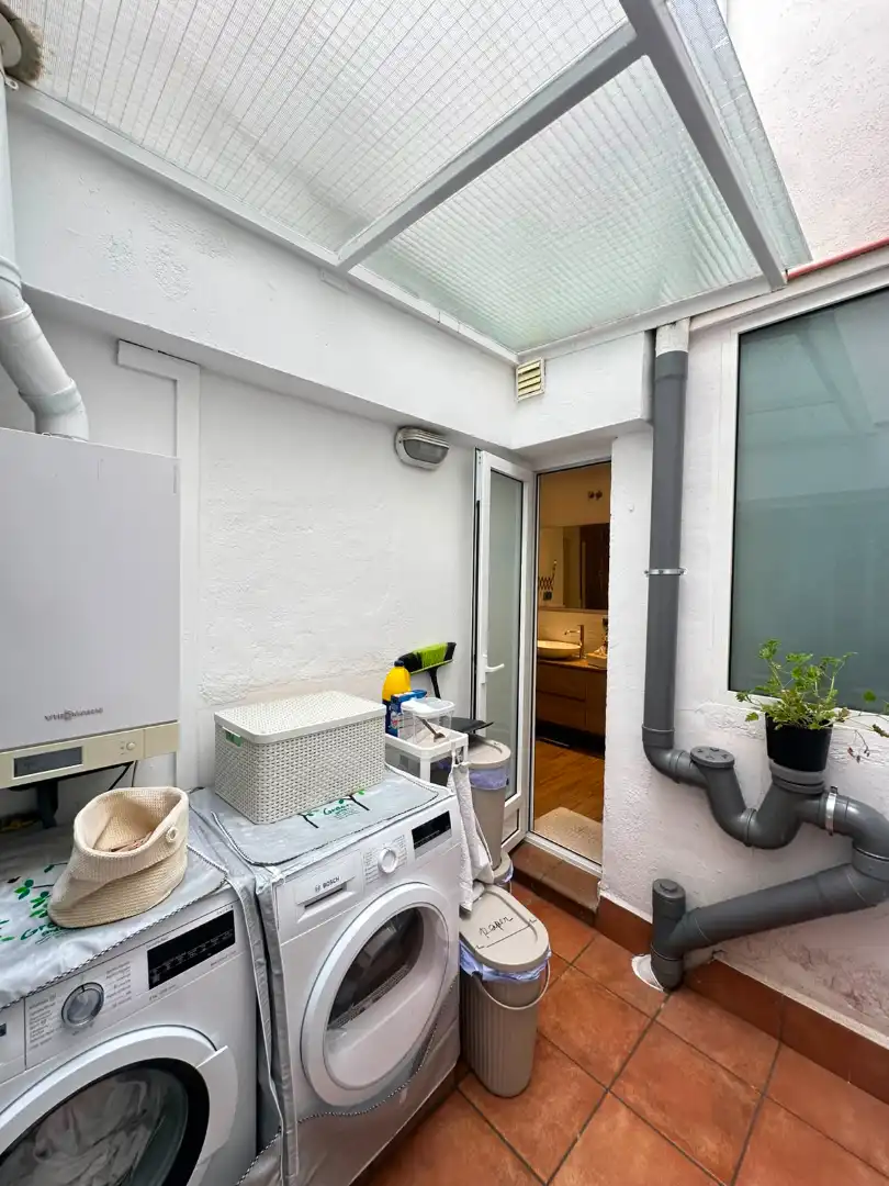Balcony of Ground floor for sale in Badalona  with Air Conditioner, Heating and Terrace