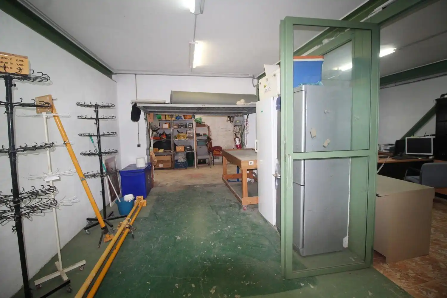 Industrial buildings for sale in Oropesa del Mar / Orpesa