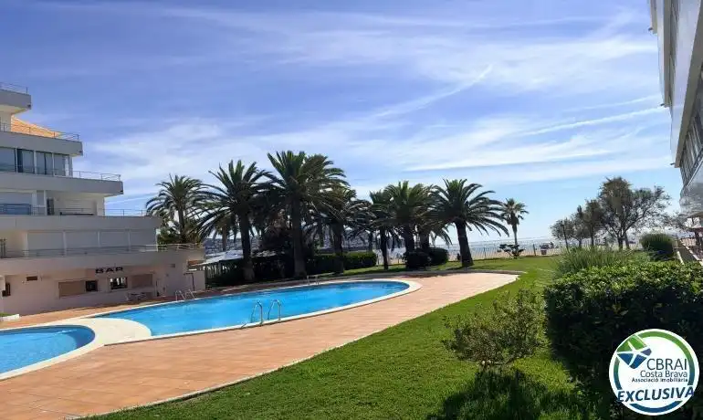 Apartamento con piscina en venta en DE LA GOLA DE L'ESTANY, imagen 33