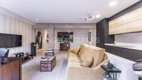 Apartament en venda en  Madrid Capital amb Aire condicionat, Calefacció i Jardí privat