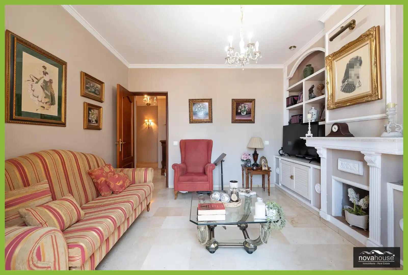 Sala de estar de Casa o chalet en venta en Málaga con Aire acondicionado, Terraza y Trastero