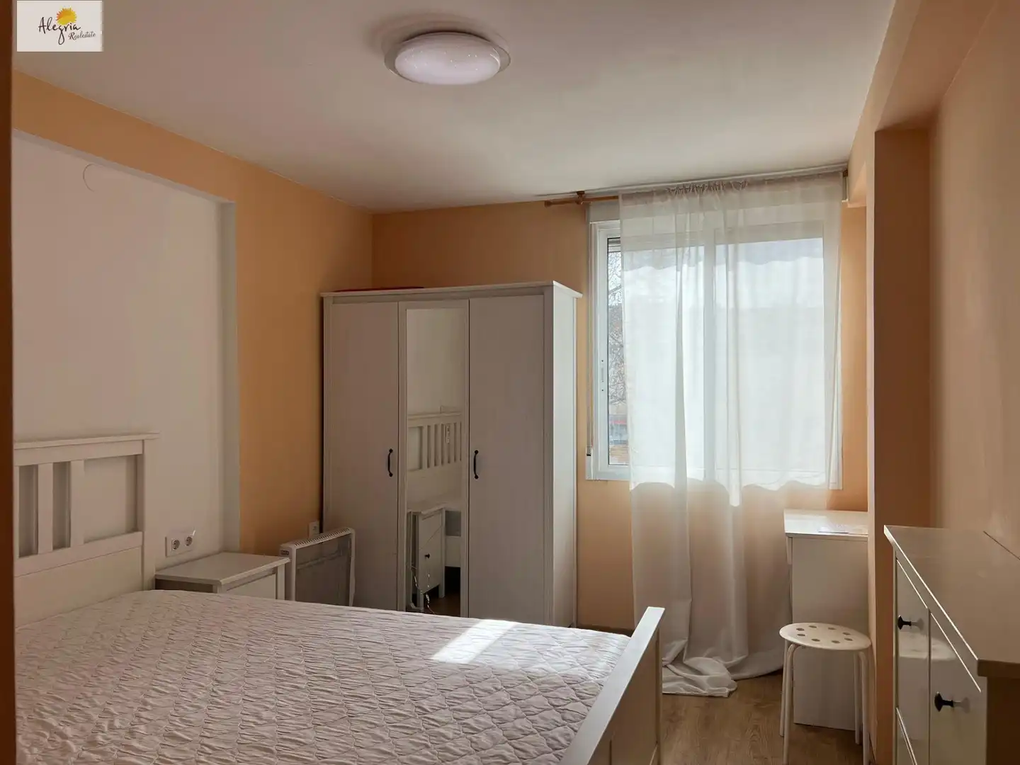 Habitación de Piso en venta en Valencia con Aire acondicionado, Terraza y Amueblado