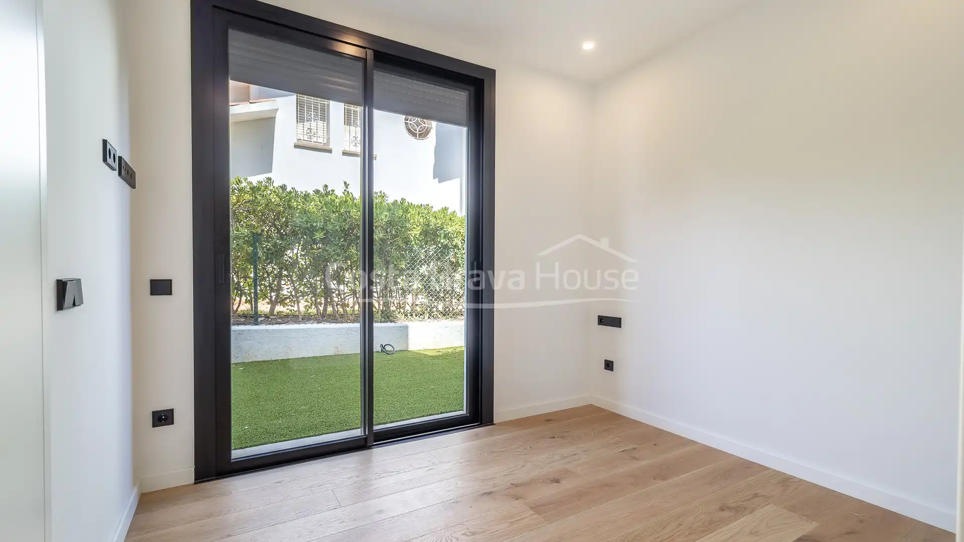 Dormitori de Apartament en venda en Palamós amb Aire condicionat, Calefacció i Jardí privat