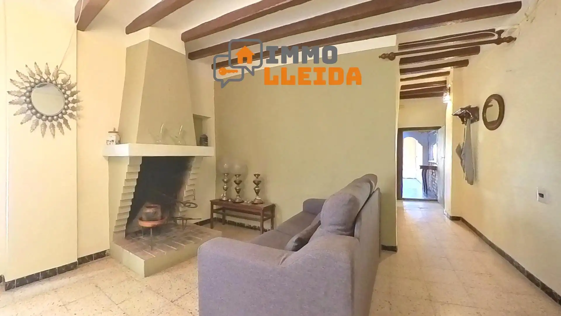 Sala de estar de Casa adosada en venta en Granyena de les Garrigues con Calefacción y Terraza