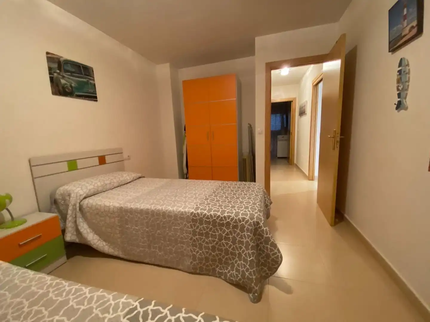 Habitación de Apartamento de alquiler en Águilas con Aire acondicionado, Calefacción y Trastero