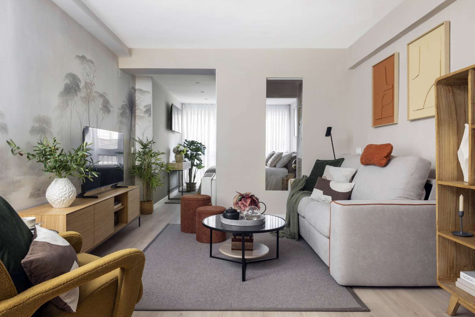 Living room of Study to share in  Madrid Capital  with Air Conditioner, Heating and Terrace
