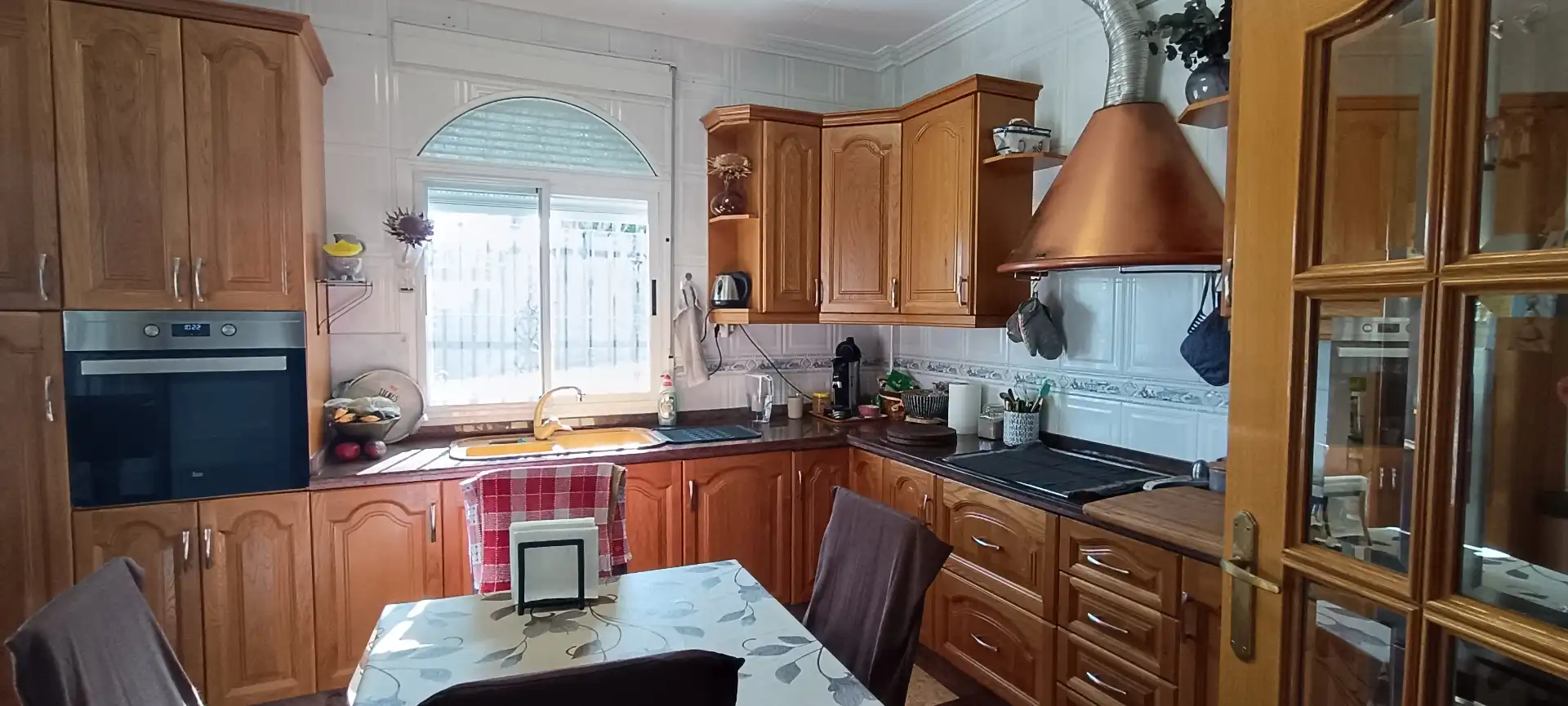 Detached house with pool for sale in Calle Almería, imagen 3