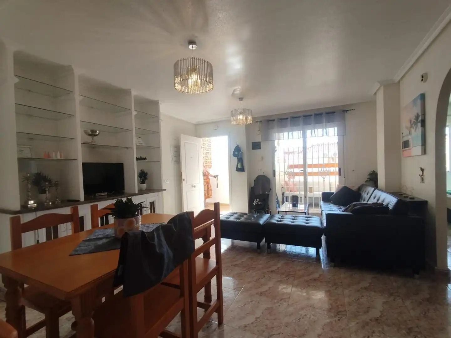 Sala d'estar de Apartament en venda en Orihuela amb Aire condicionat, Calefacció i Jardí privat