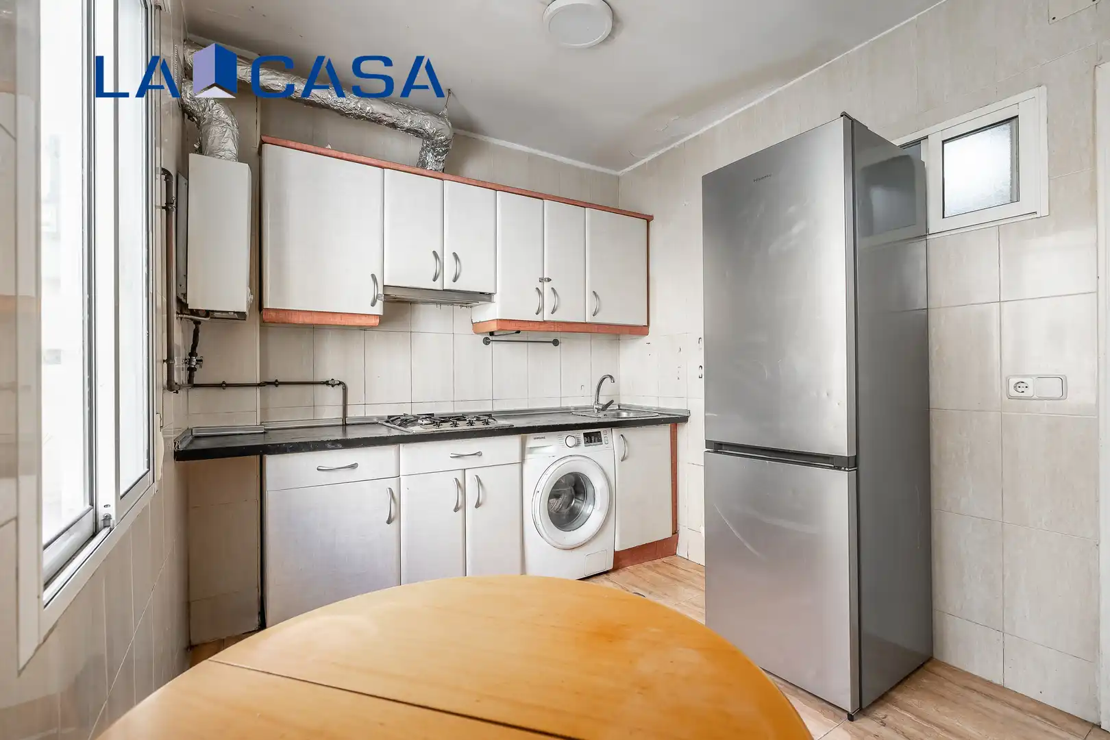 Kitchen of Flat for sale in Madrid