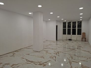 Locale commerciale in affitto a de Terrassa 356