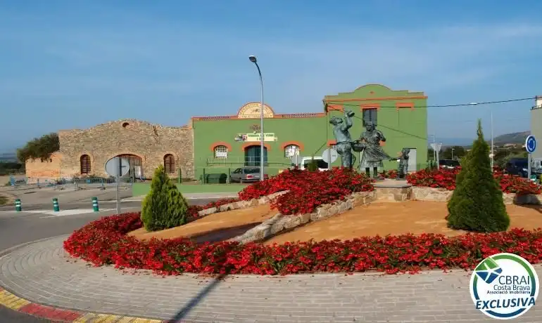 Vista exterior de Residencial en venda en Palau-saverdera
