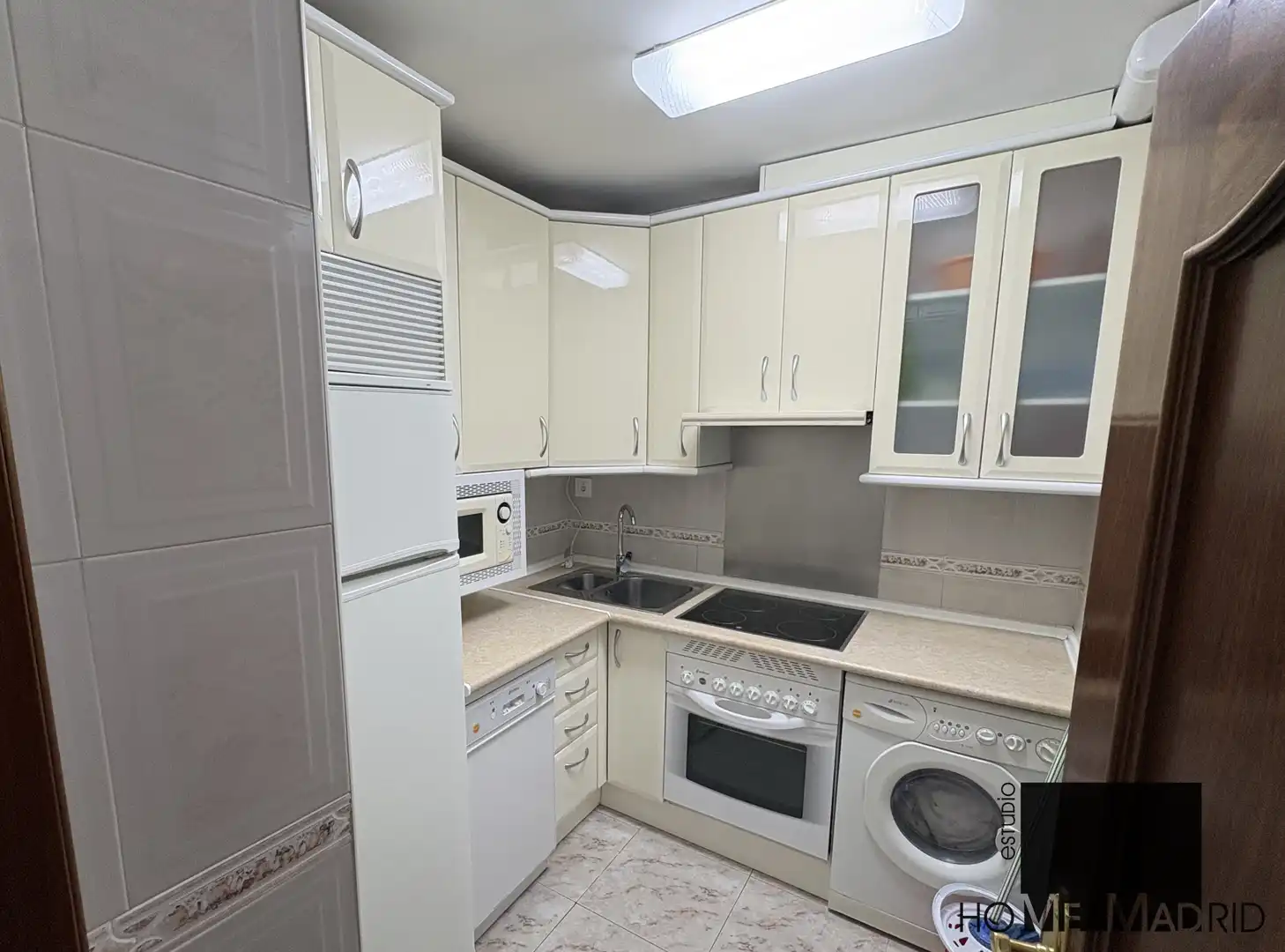 Küche von Wohnung zur Miete in Madrid mit Klimaanlage und Heizung