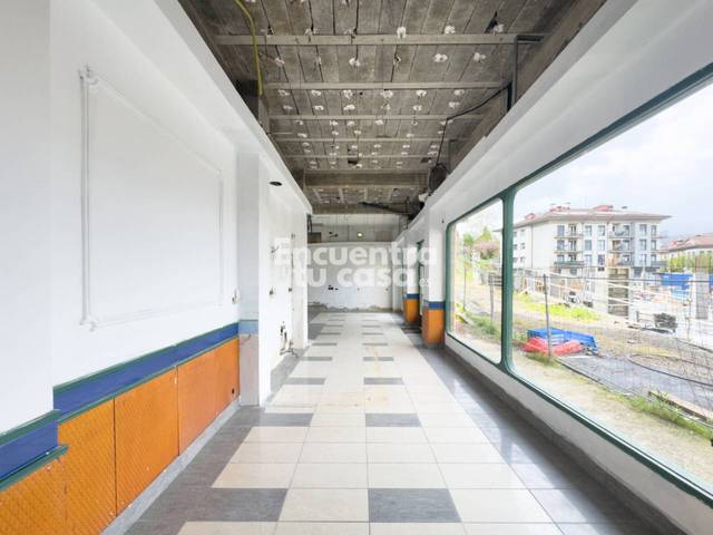 Local comercial en Venta en Calle Pintor Berroeta, 4 en Azken Portu - Behobia