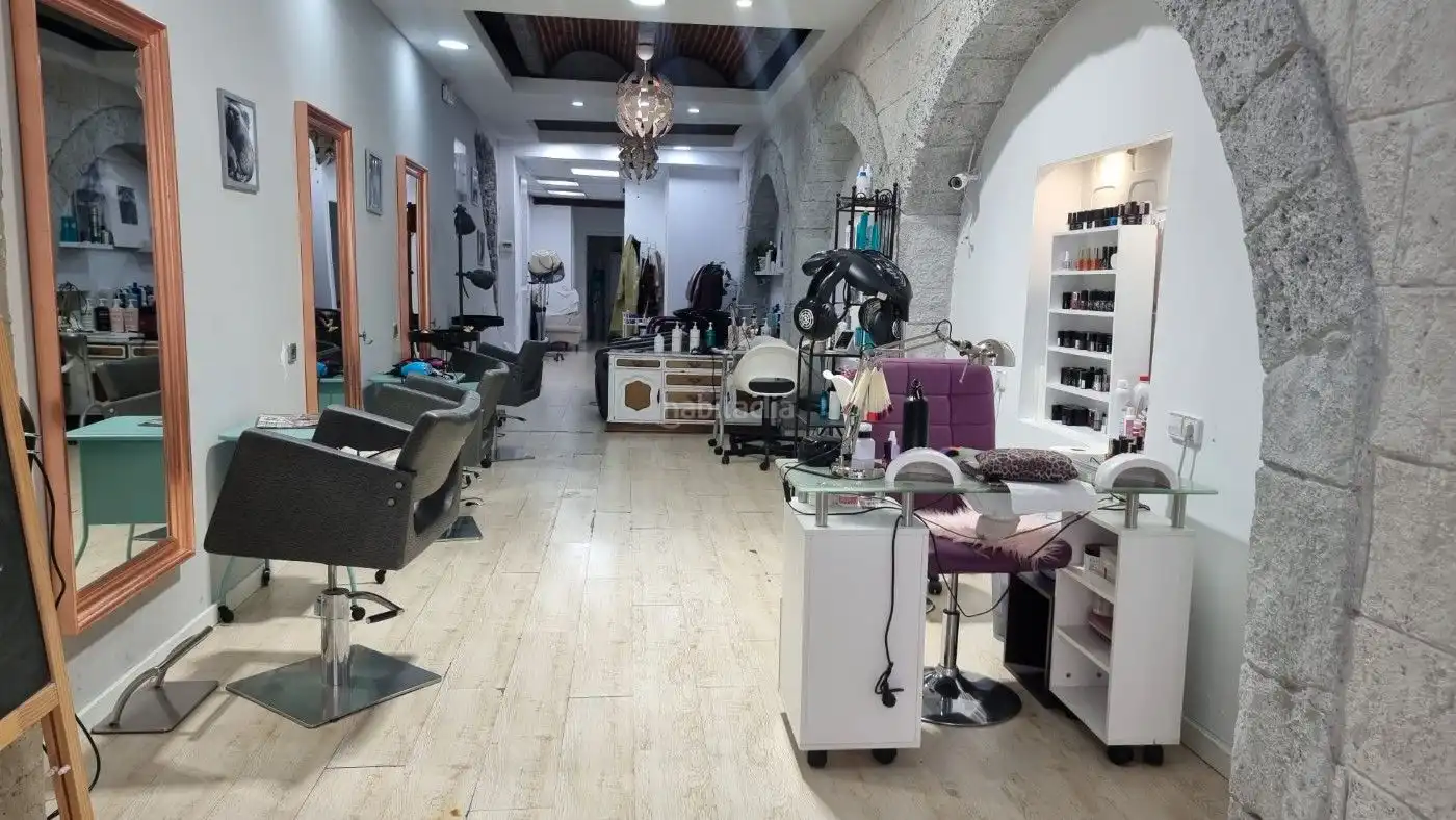 Local comercial en traspàs a Eixample, imagen 8